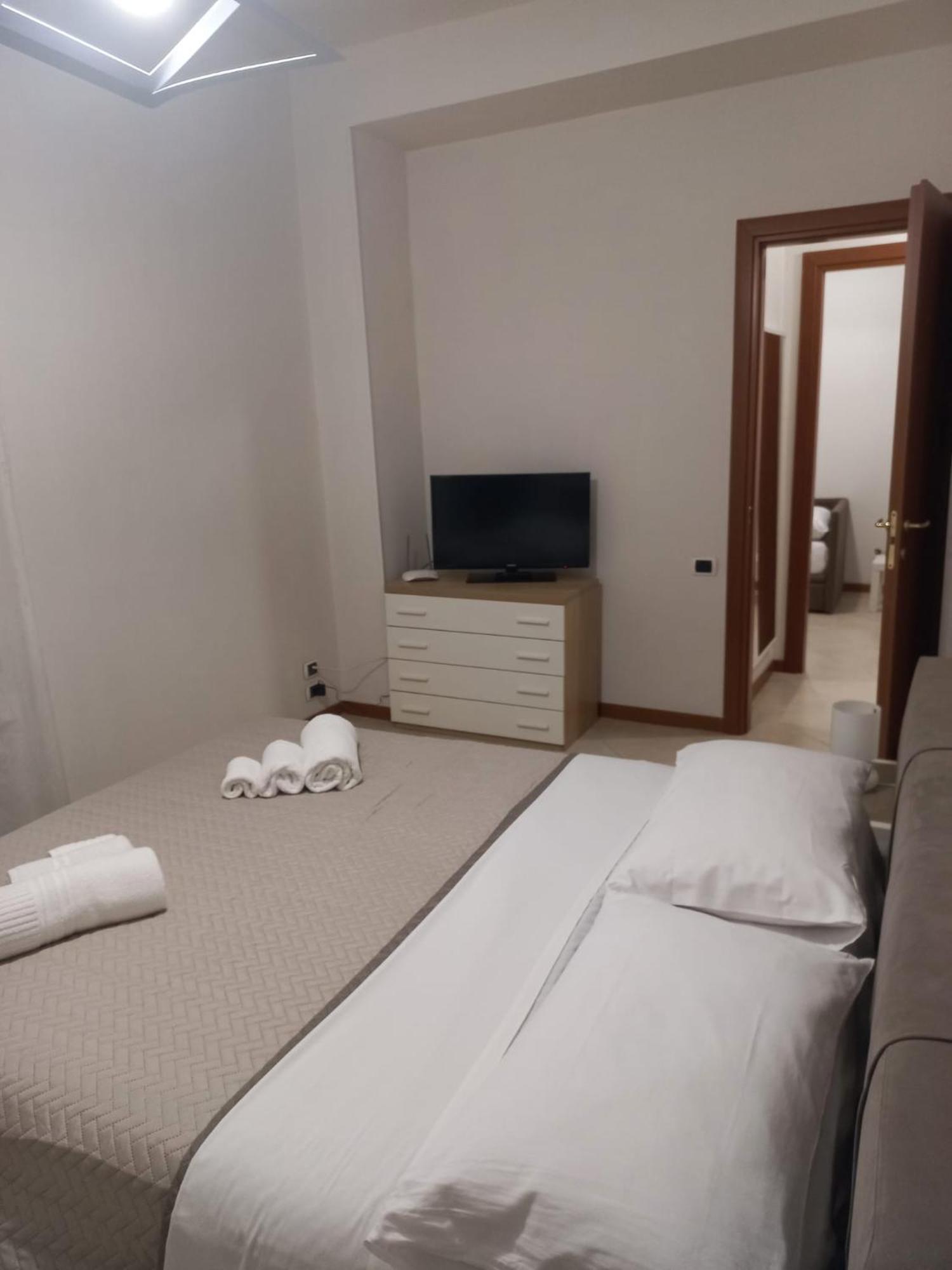 Appartamenti Le Gemme 那不勒斯 外观 照片